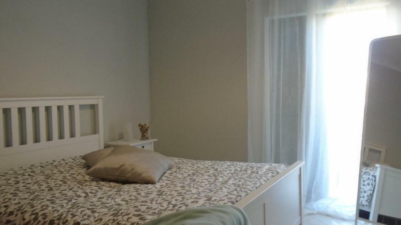 Apartamento Urb. Vila Nova, Lote 5 Armação de Pêra Exterior foto